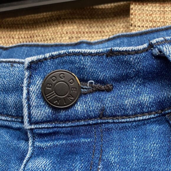 BDG super high rise twig ankle jeans - Picture 3 of 5